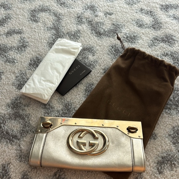 Gucci Starlight Britt Clutch in Light Gold - Picture 8 of 10